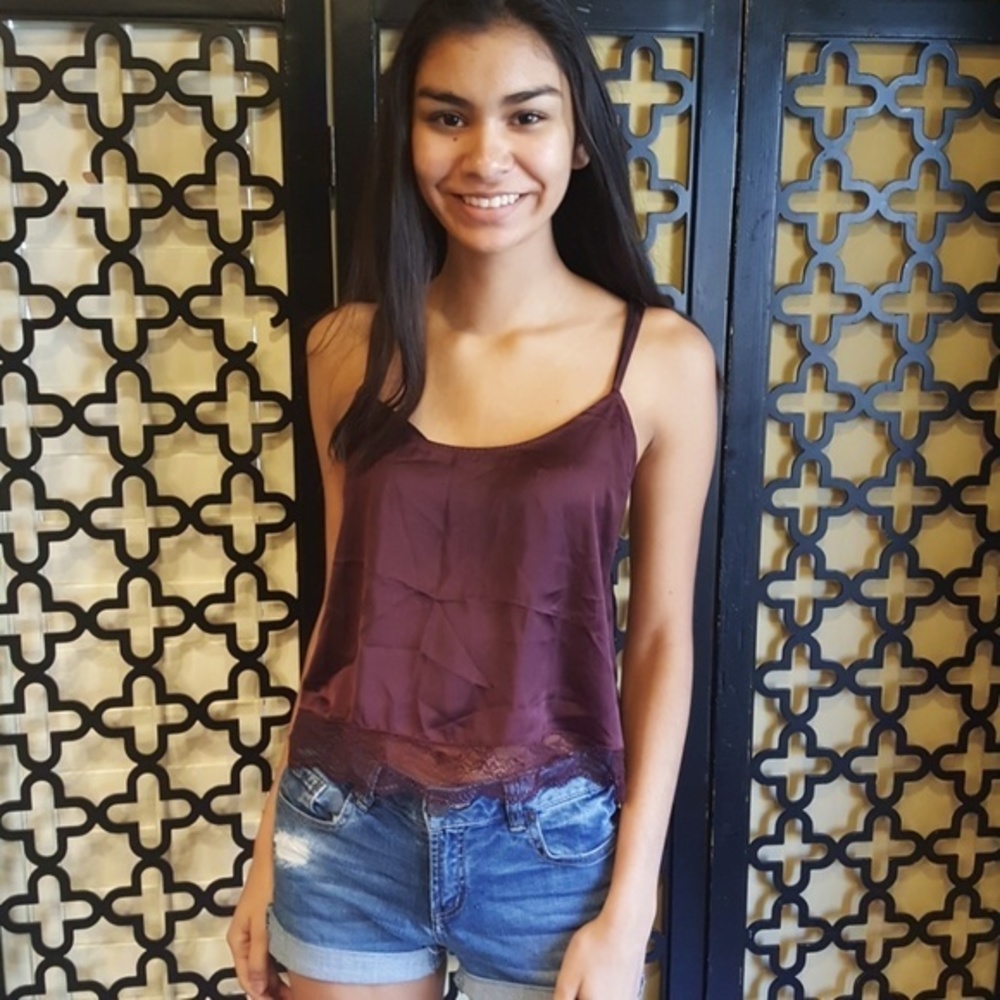 CHELSEA 28 MEDIUM BURGUNDY CAMI‎ LACEY BOTTOM